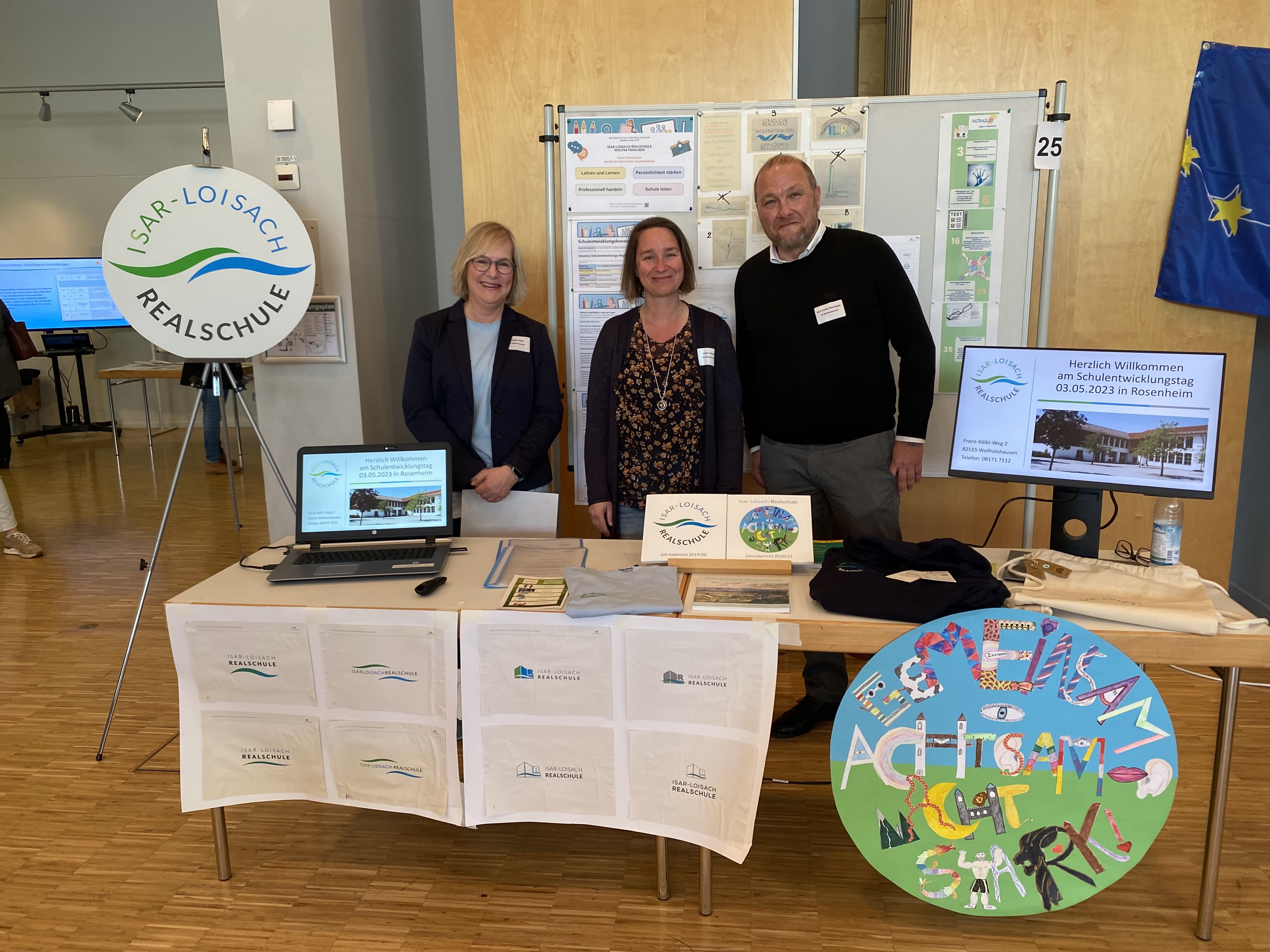 © F. Huber; Stand der Isar-Loisach-Realschule © F. Huber; Stand der Isar-Loisach-Realschule