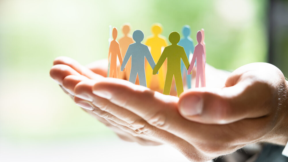 Inklusion, Vielfalt und Gleichheit. LGBT-Teamwork am Arbeitsplatz